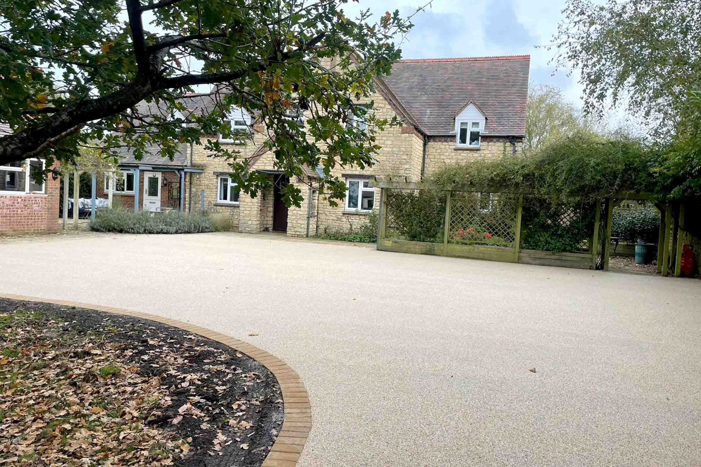 Resin bound driveways in Great Billing
