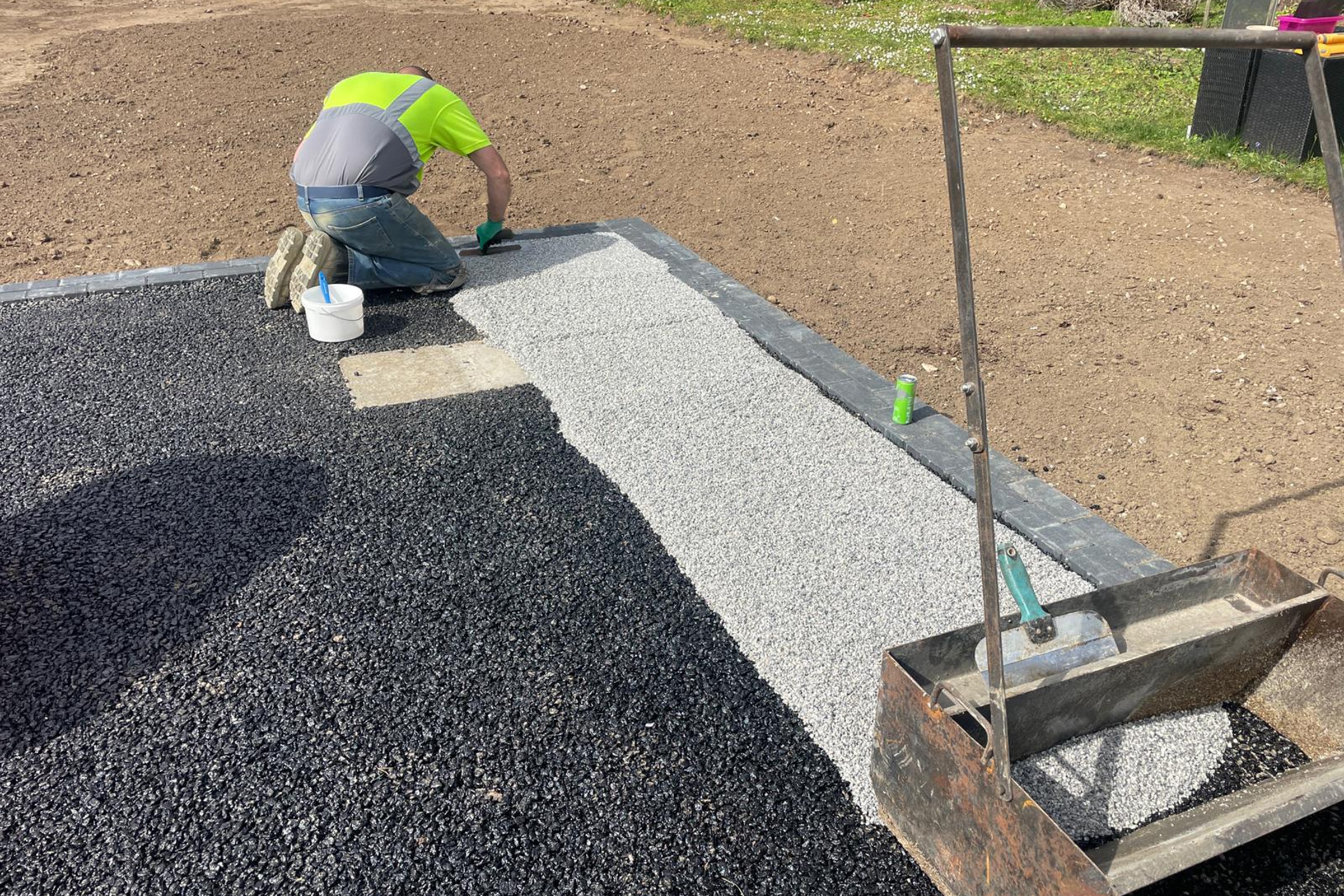 Resin bound driveways in Headlands