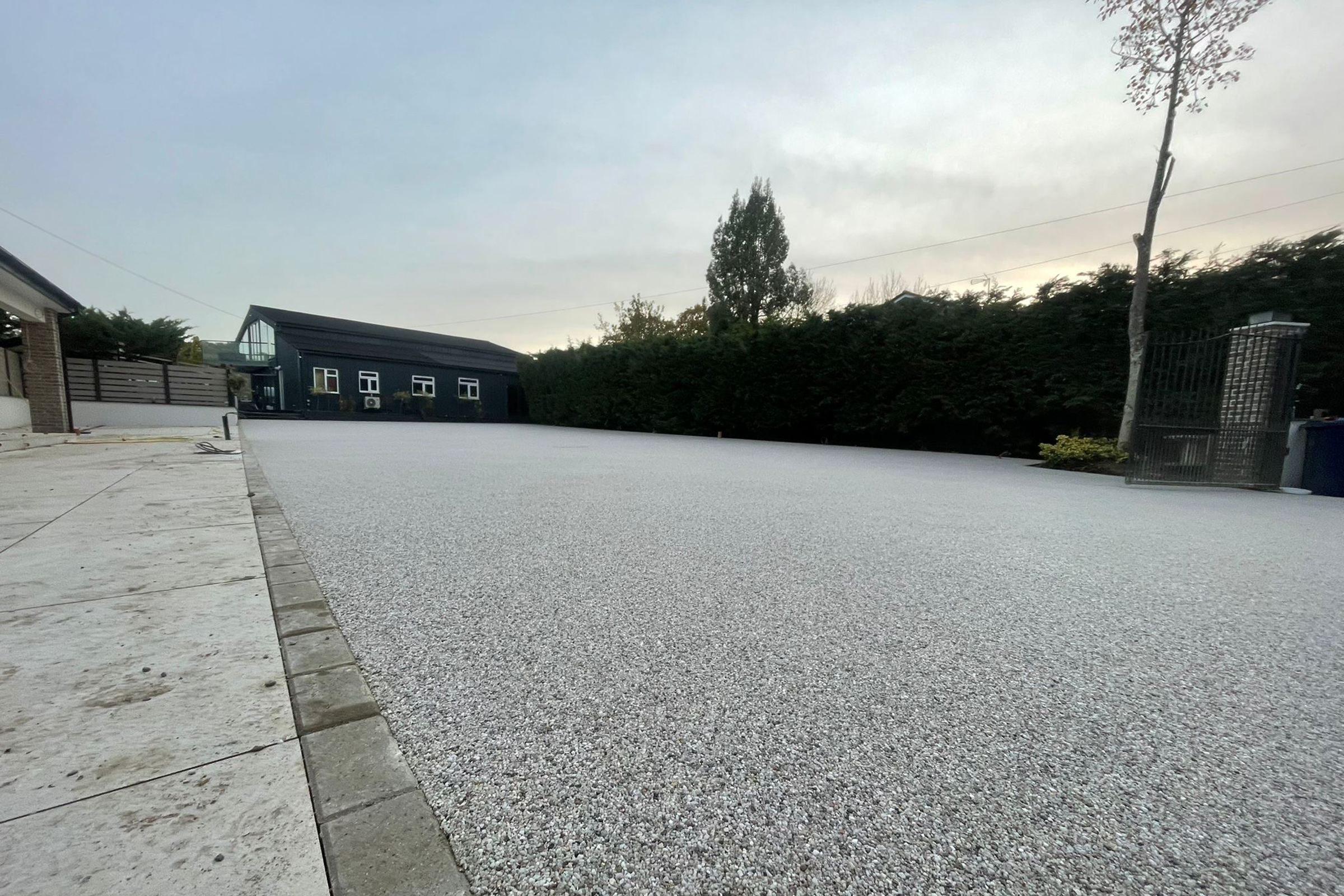 Resin bound surfacing specialists Resin bound surfacing