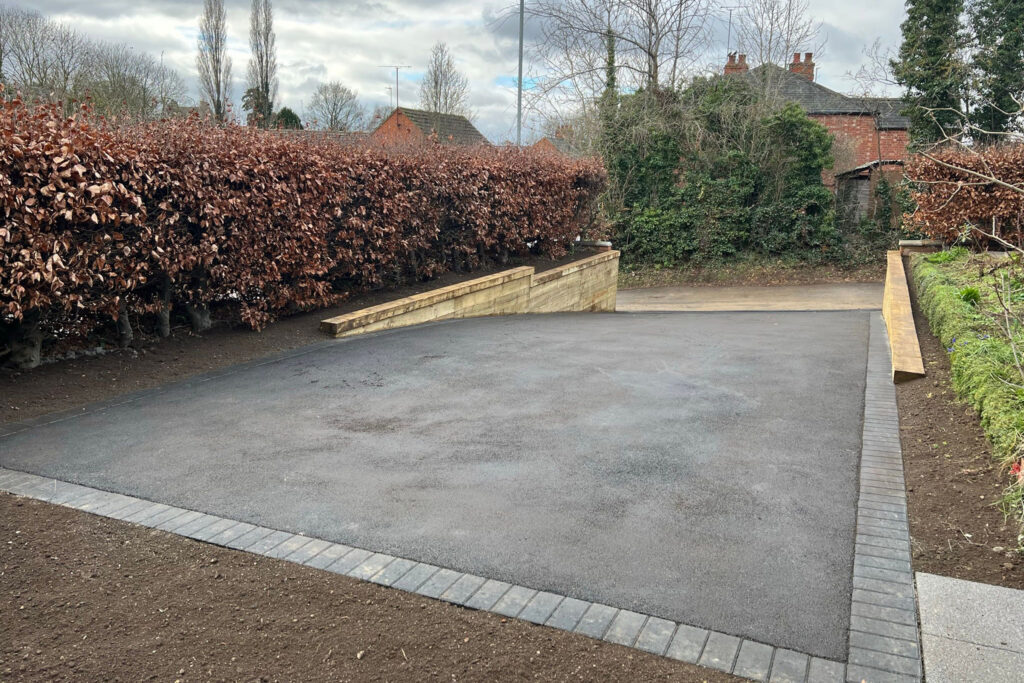 Tarmac driveway in Northampton Tarmac driveway Northampton