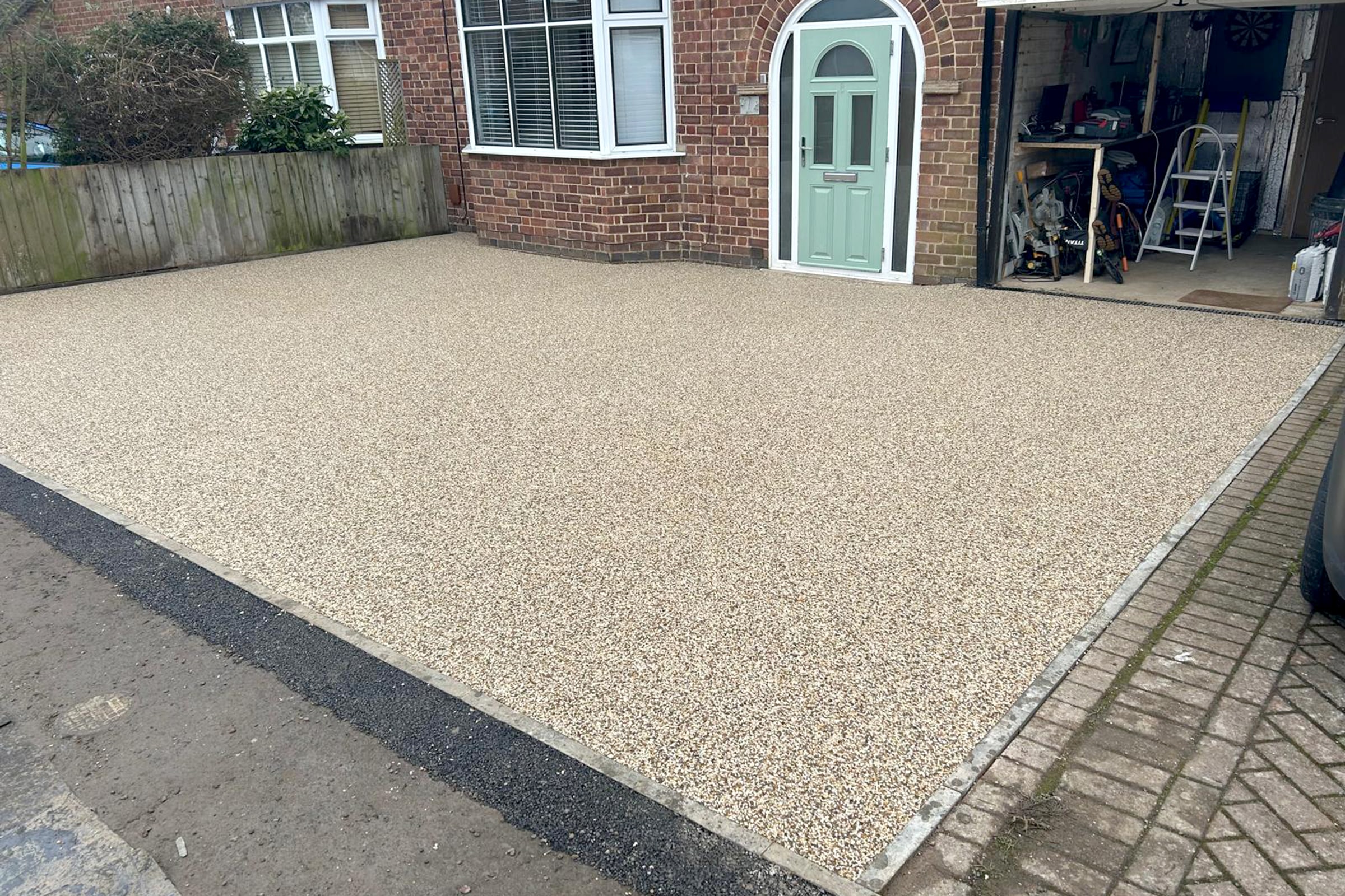 Newly installed resin bound driveway