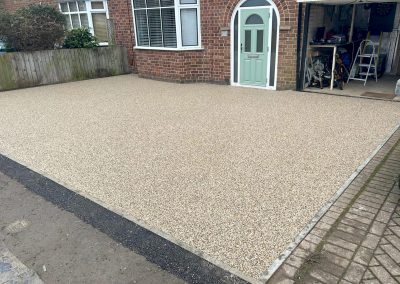 Newly installed resin bound driveway